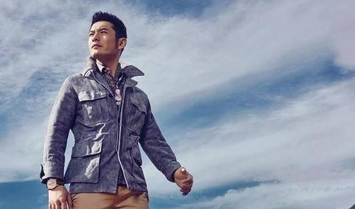 黄晓明国产机器人视频  第2张